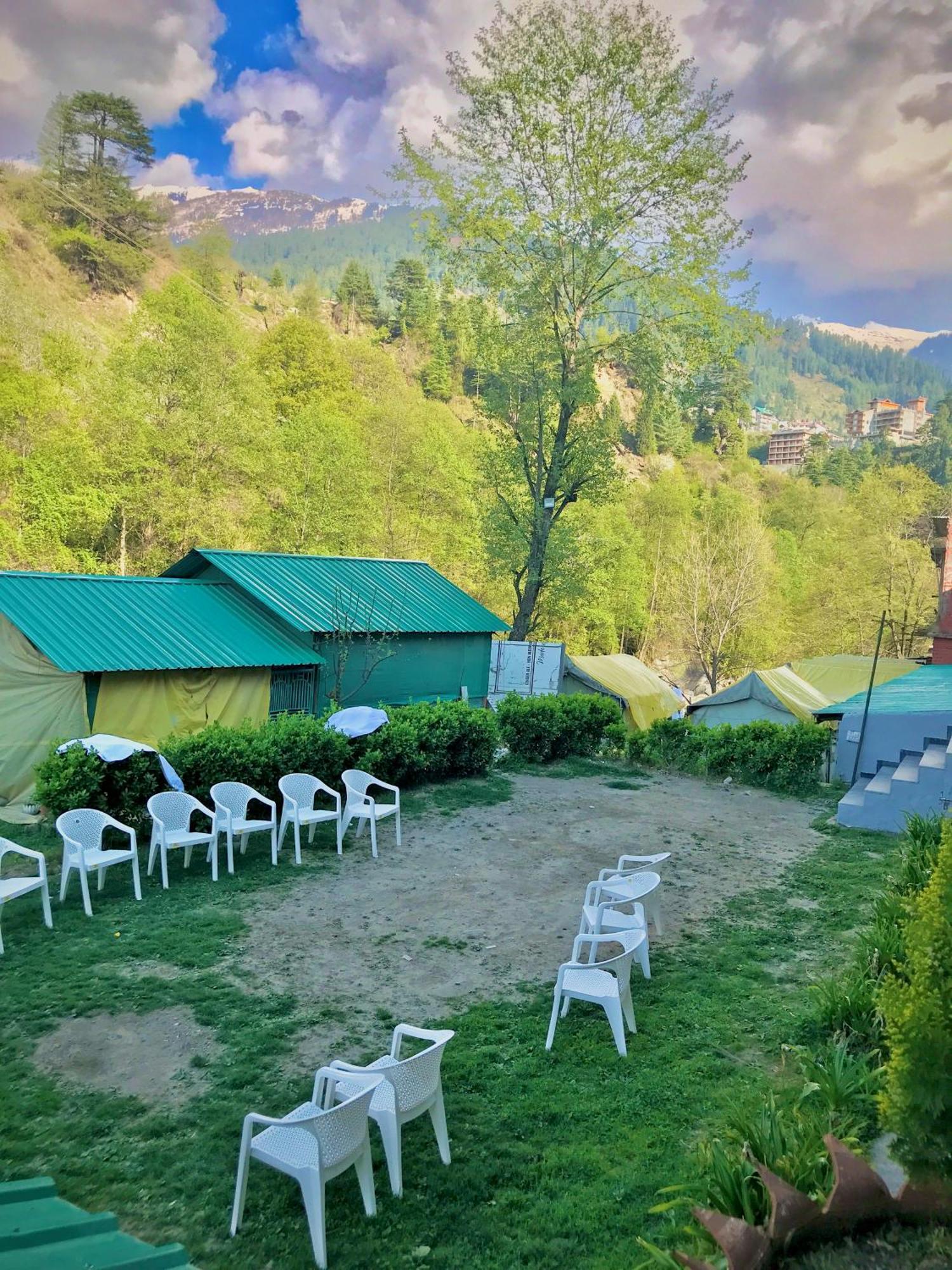 The Avenue Hotel , Manali A River Side Hotel 외부 사진
