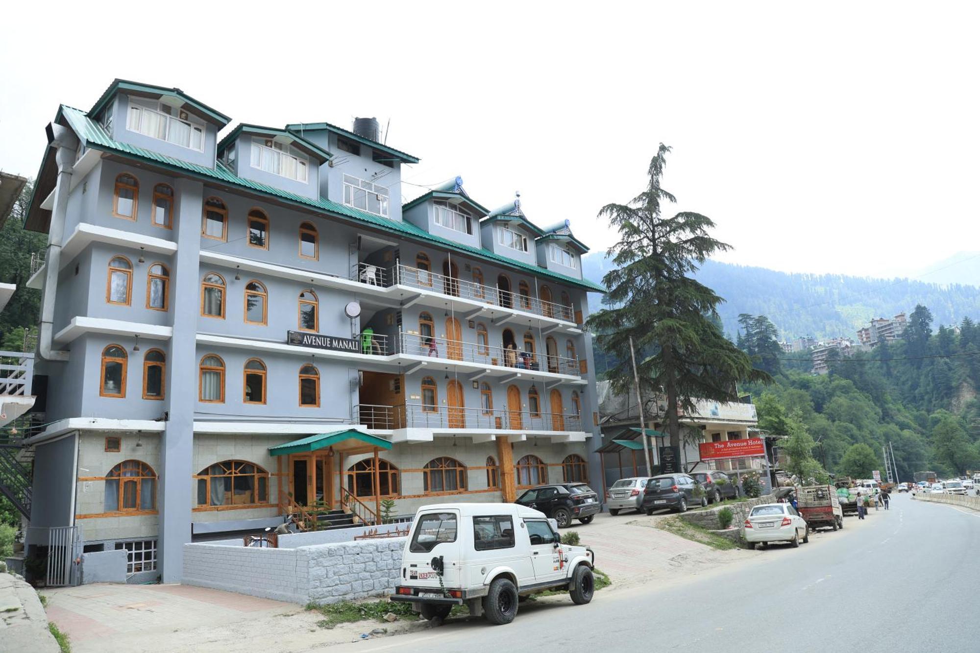 The Avenue Hotel , Manali A River Side Hotel 외부 사진